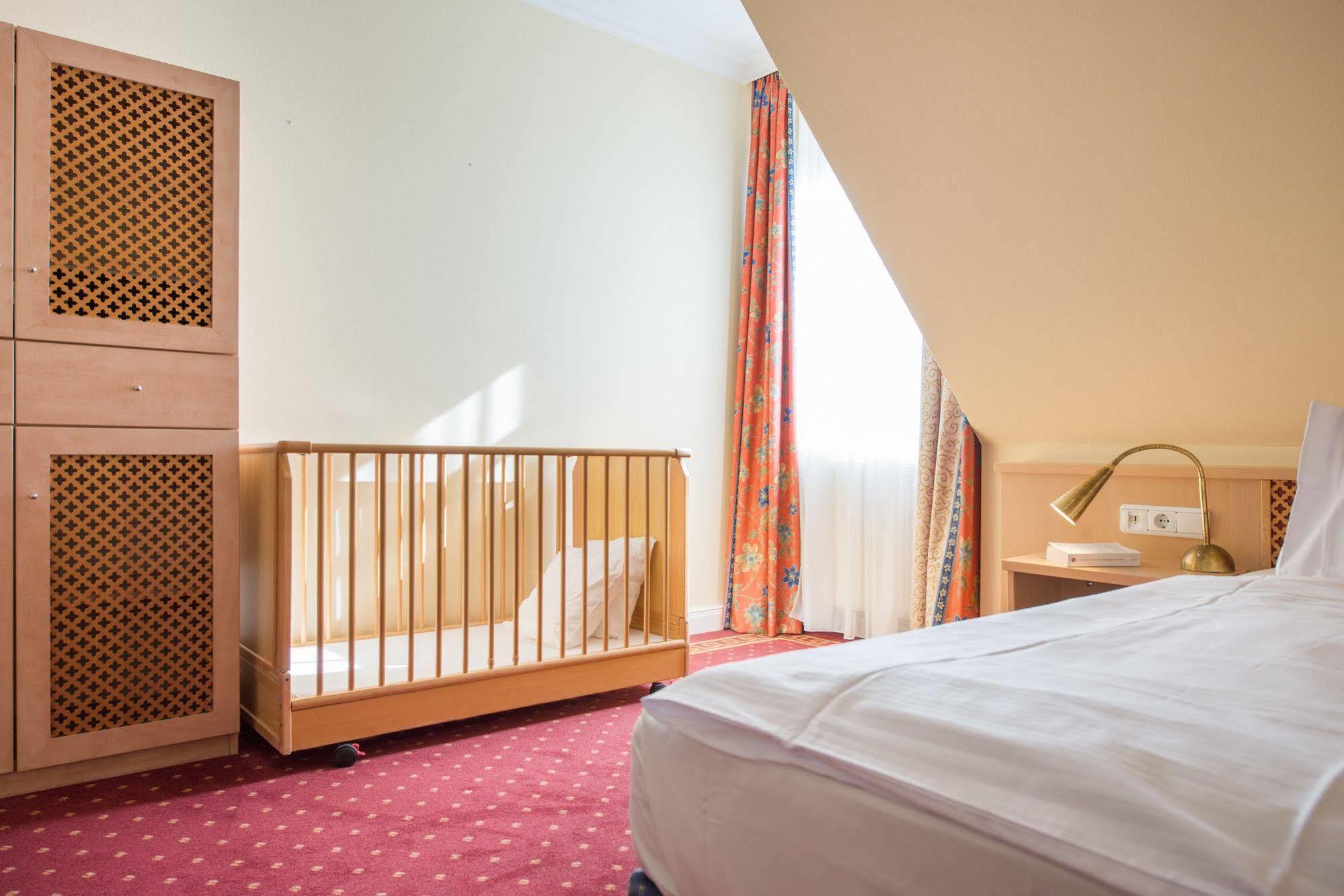 Aparthotel Kuehlungsborn, Villa Am Konzertgarten المظهر الخارجي الصورة