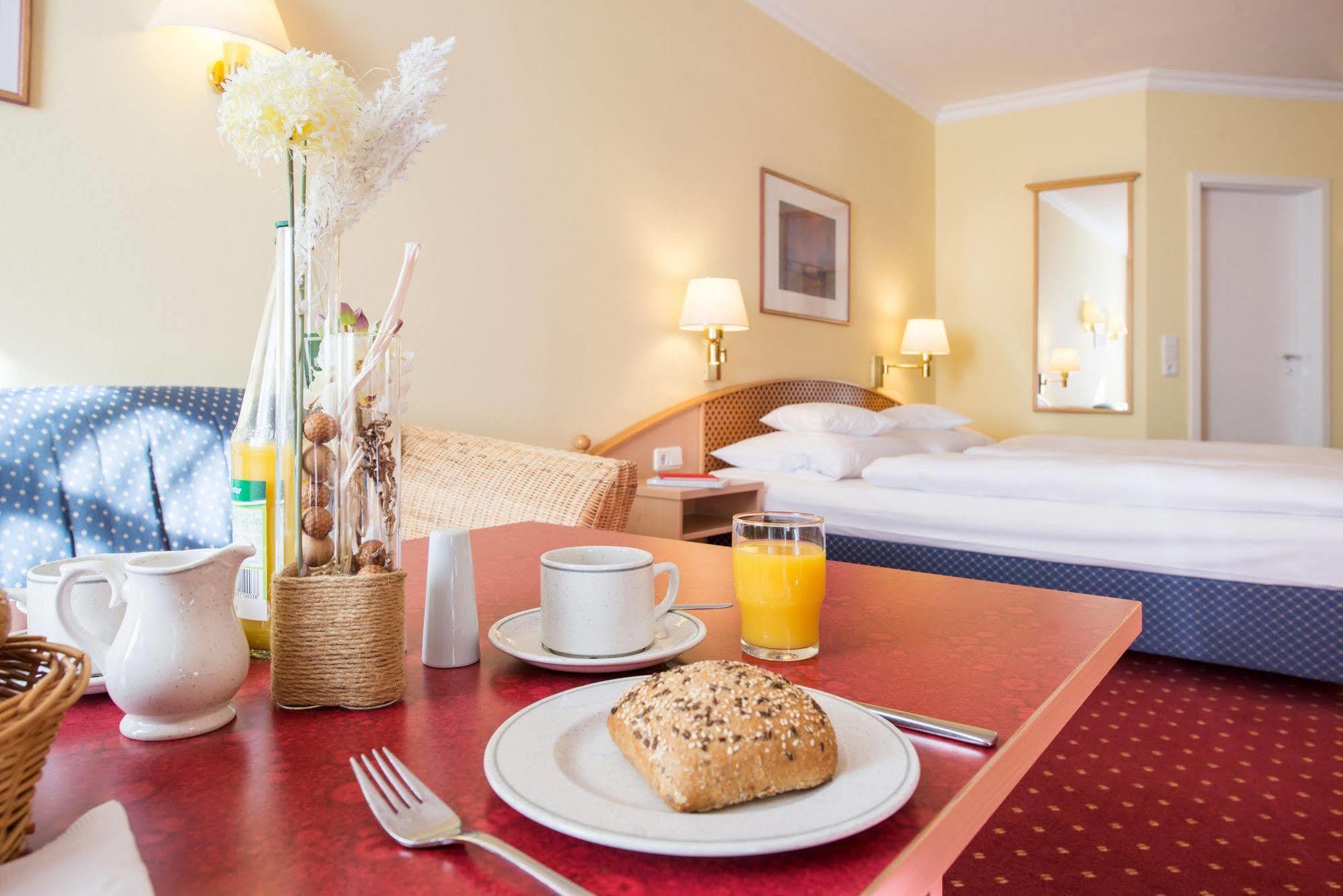 Aparthotel Kuehlungsborn, Villa Am Konzertgarten المظهر الخارجي الصورة